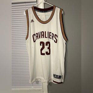 Adidas LeBron James jersey XL